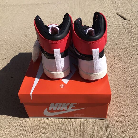 Nike Air Jordan 1 Retro AJKO KO Chicago Size 9 DA9089-100 - Picture 3 of 7